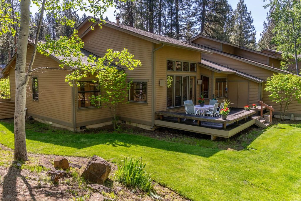 60555 Elkai Woods Drive 86, Bend