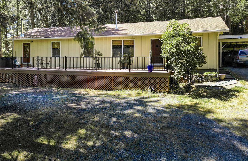 3866 Placer Road, Wolf Creek