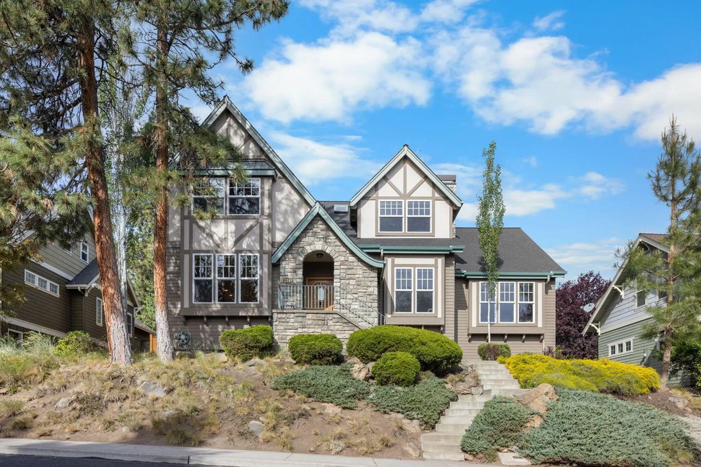 3281 Nw Bungalow Drive, Bend