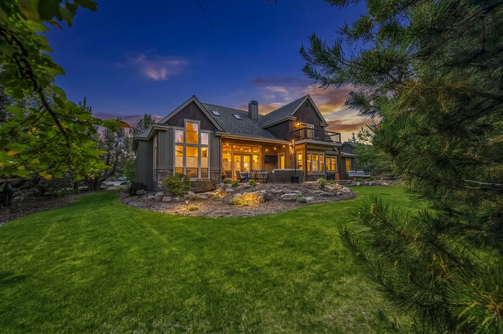 9009 Merlin Drive, Redmond