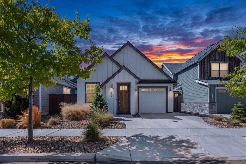 4124 Sw Coyote Avenue, Redmond