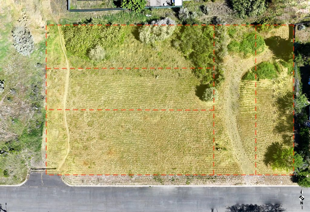 437 Trinity Street, Klamath Falls