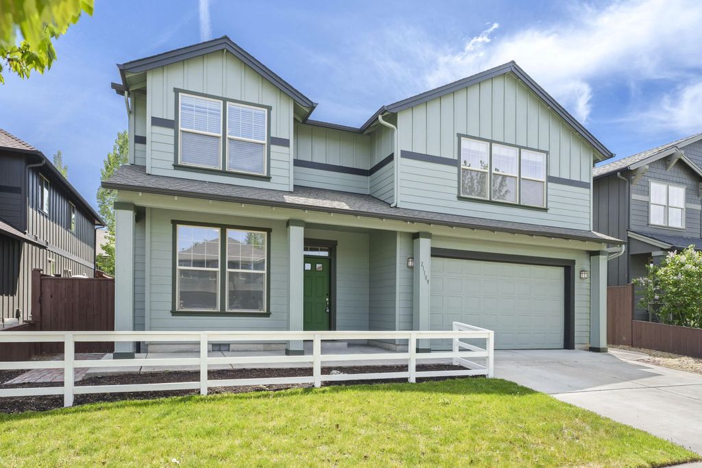 21189 Ritz Place, Bend