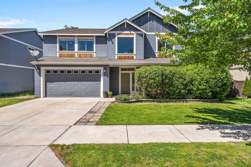 2847 Sw Indian Place, Redmond