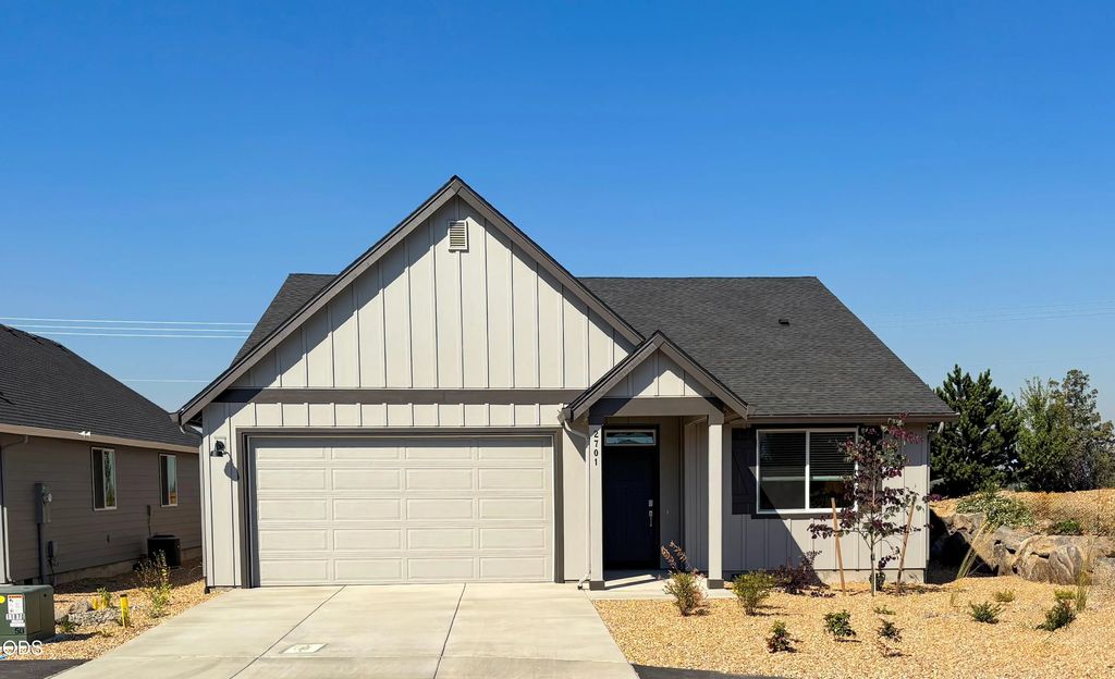 2701 Nw 26th Loop North, Redmond