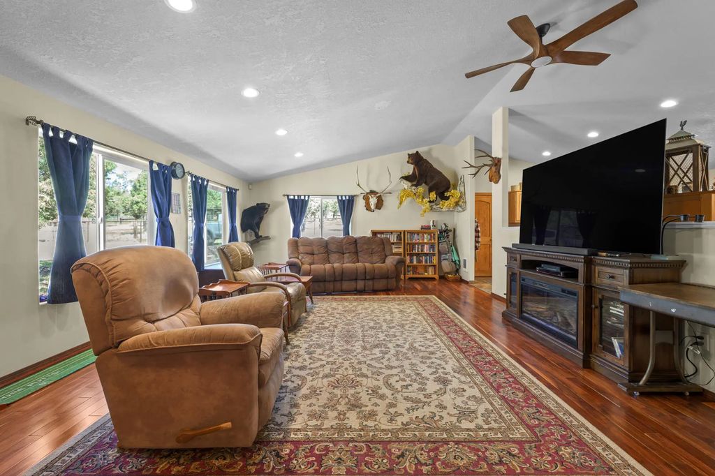 12186 Se Juniper Canyon Road, Prineville