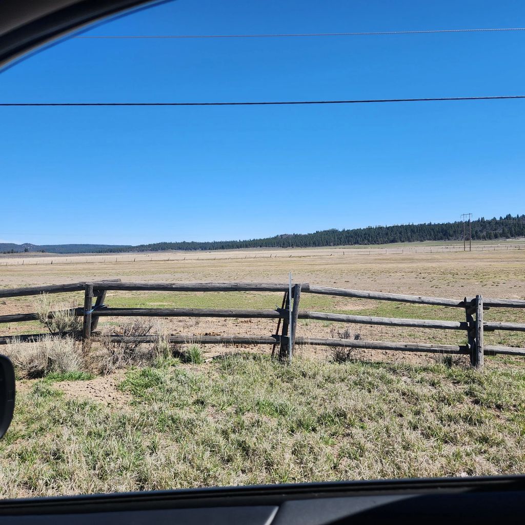 Moccasin Lane, Chiloquin