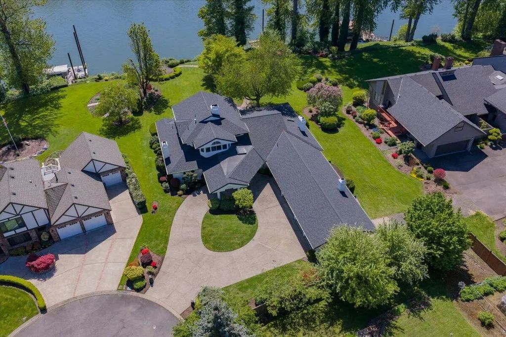 8710 Sw Miami, Wilsonville