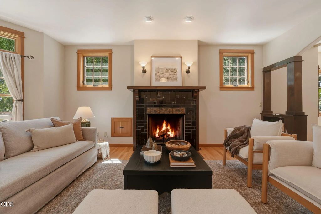 425 Nw State Street, Bend