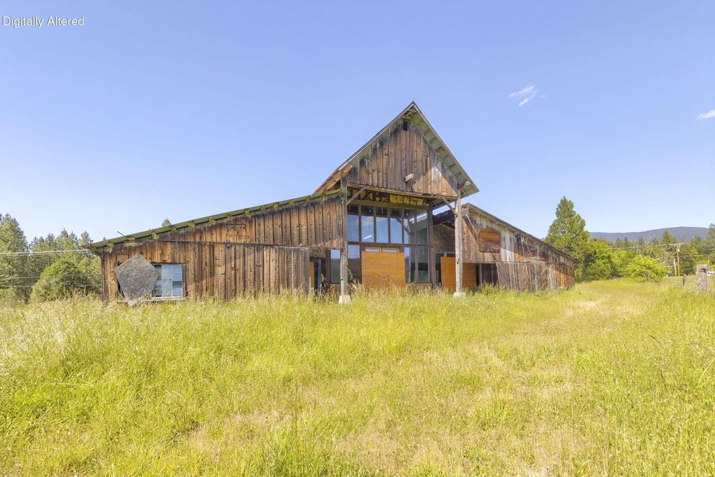 5005 Caves Highway, Cave Junction