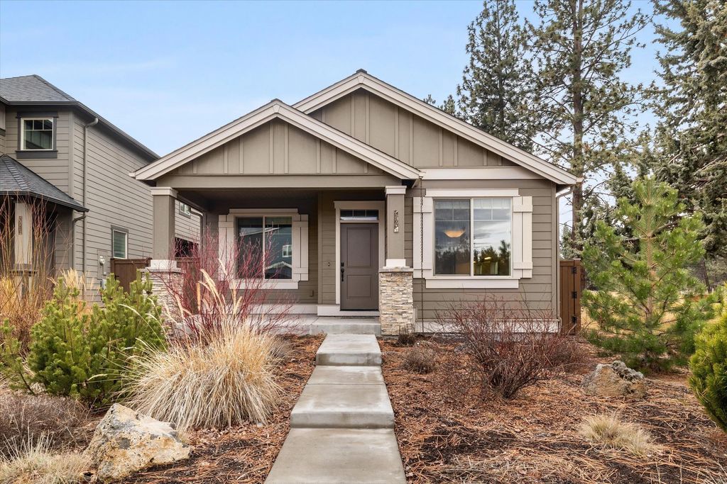 20909 Sotra Loop, Bend