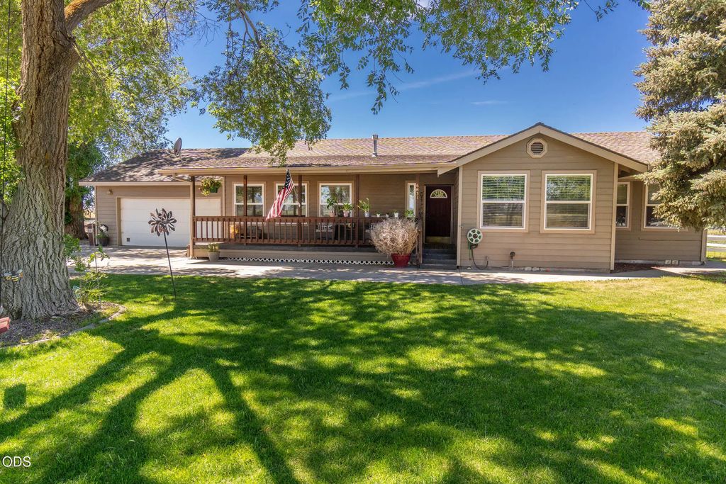 6631 Nw Puckett Road, Prineville