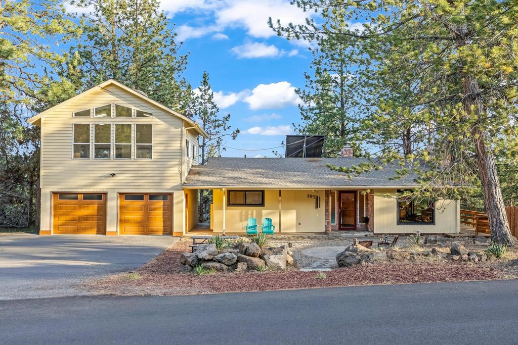 1671 Nw Saginaw Avenue, Bend