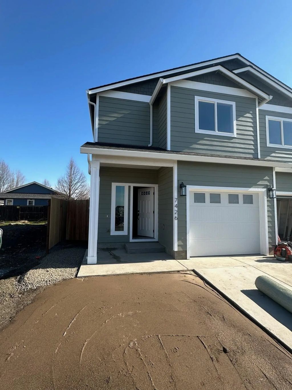 7422 Denman Court, White City