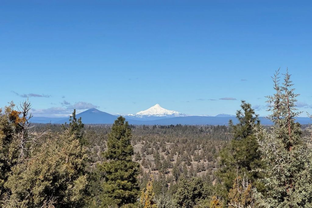 1560 Nw Wild Rye Circle, Bend