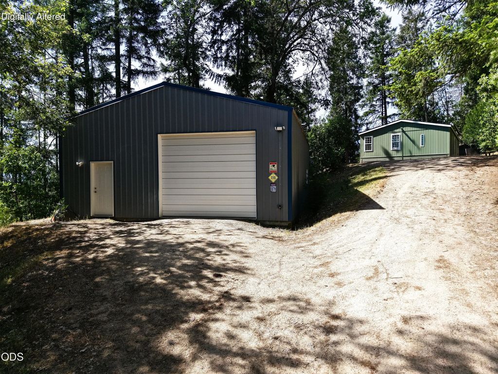 235 Citadel Road, Trail