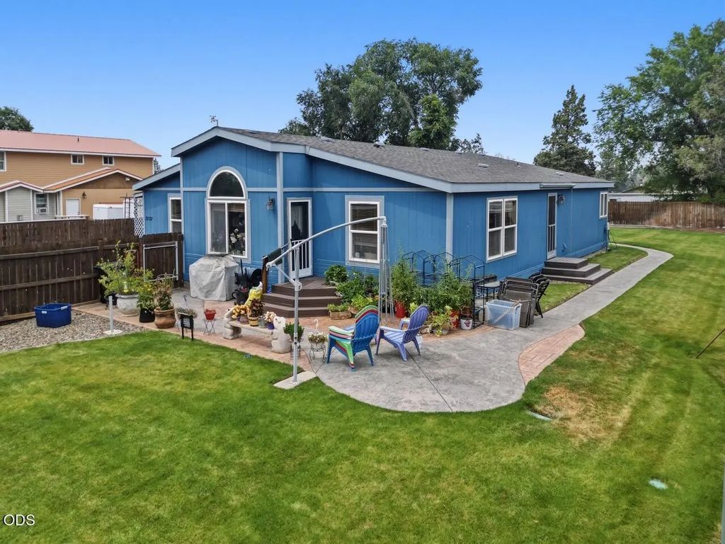 3737 Nw Oak Avenue, Redmond