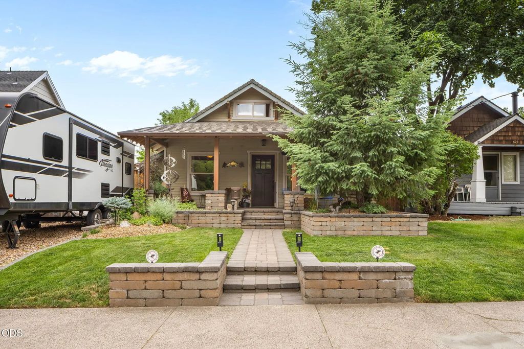 615 Nw Ogden Avenue, Bend