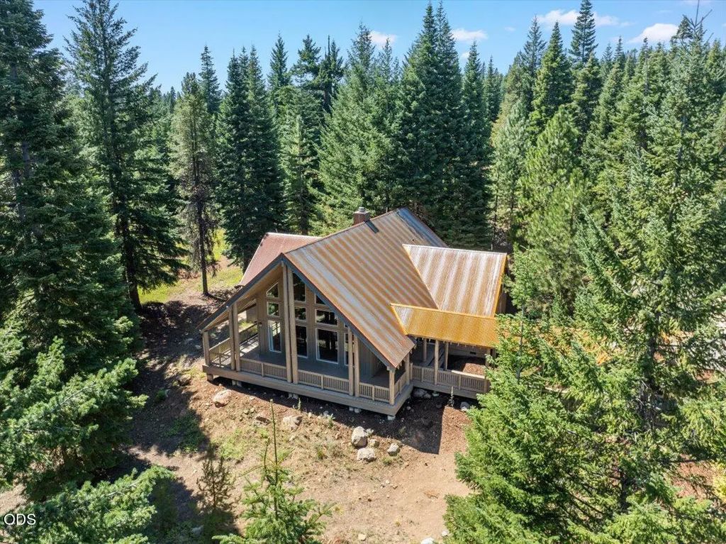 42256 Skiway Drive, Klamath Falls