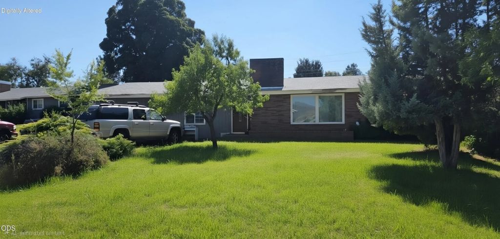 5306 Hilldale Street, Klamath Falls