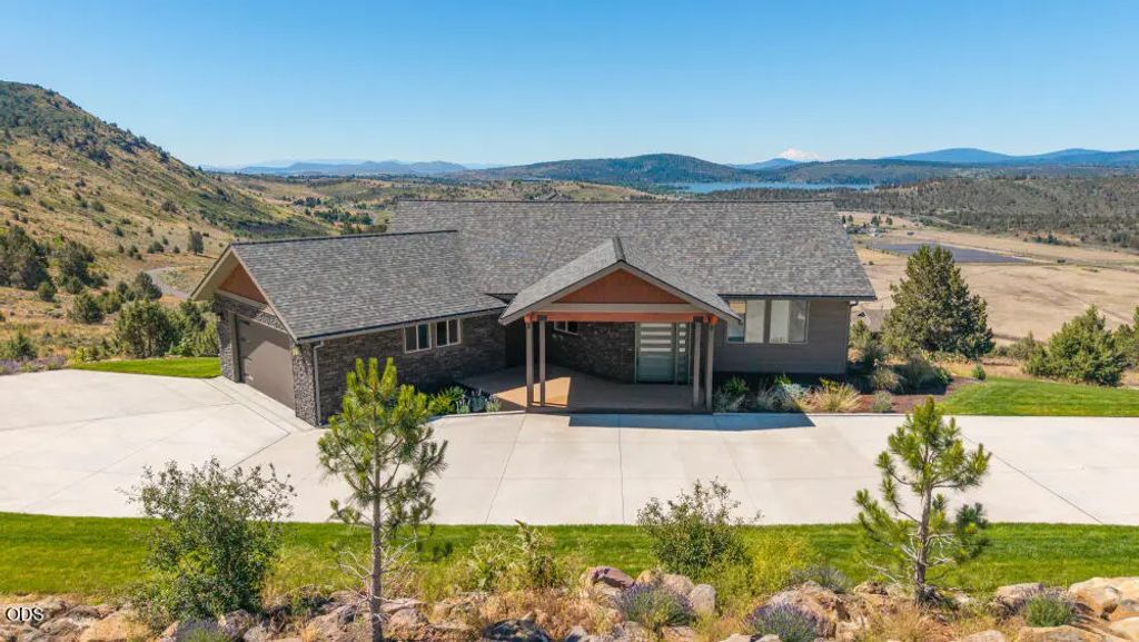 7306 Hanks Marsh Vista, Klamath Falls
