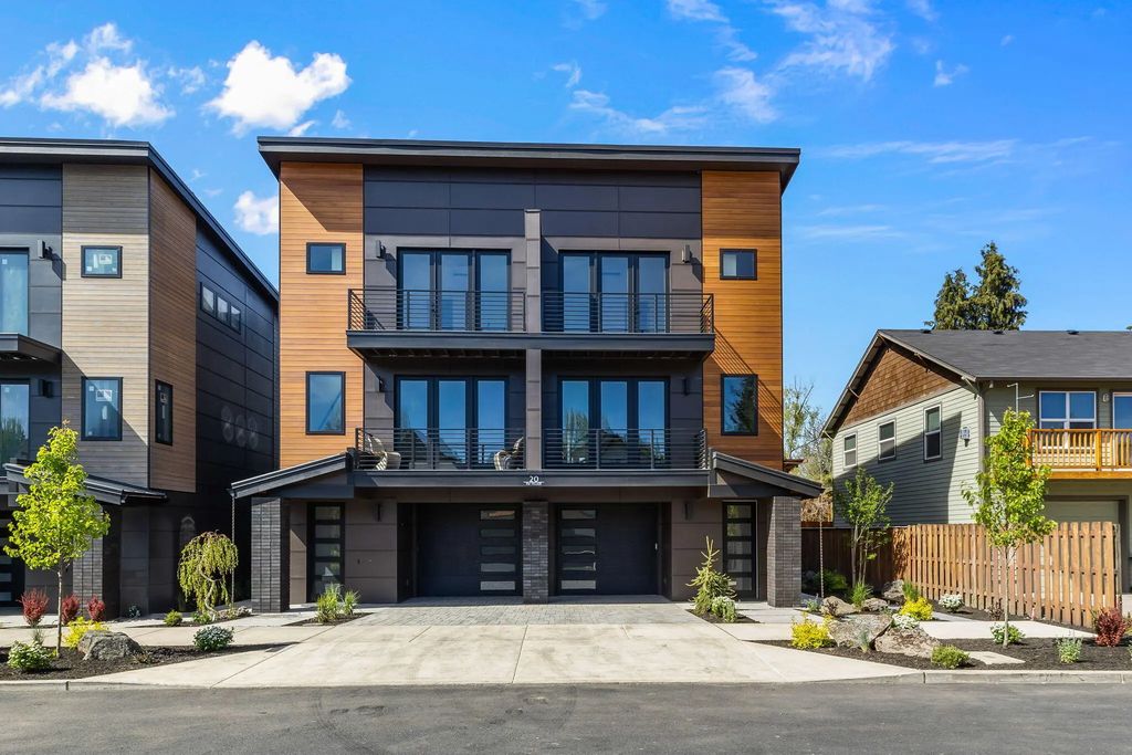 20 Nw Mccann Avenue Unit 8, Bend