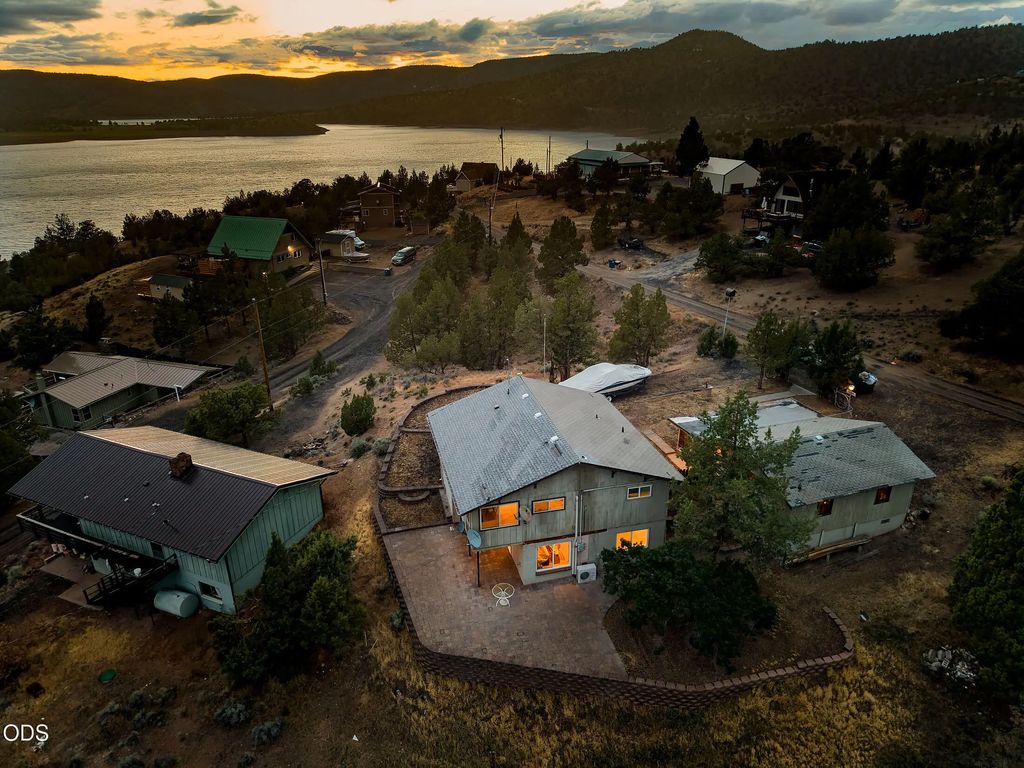 12276 Se Vista Loop, Prineville