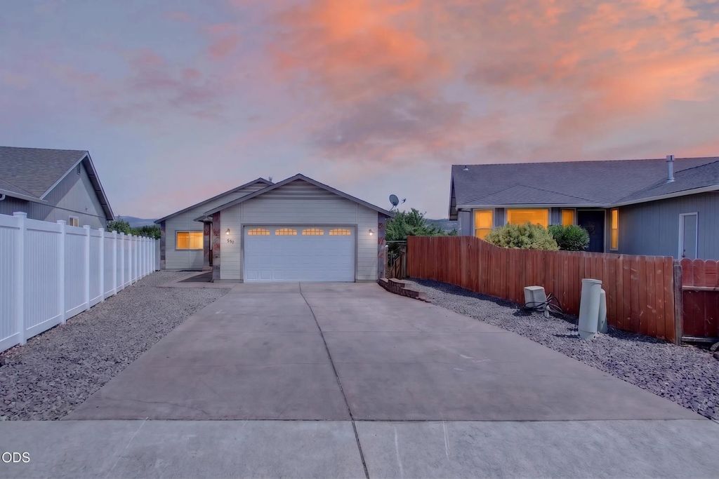 589 N Heights Drive, Eagle Point