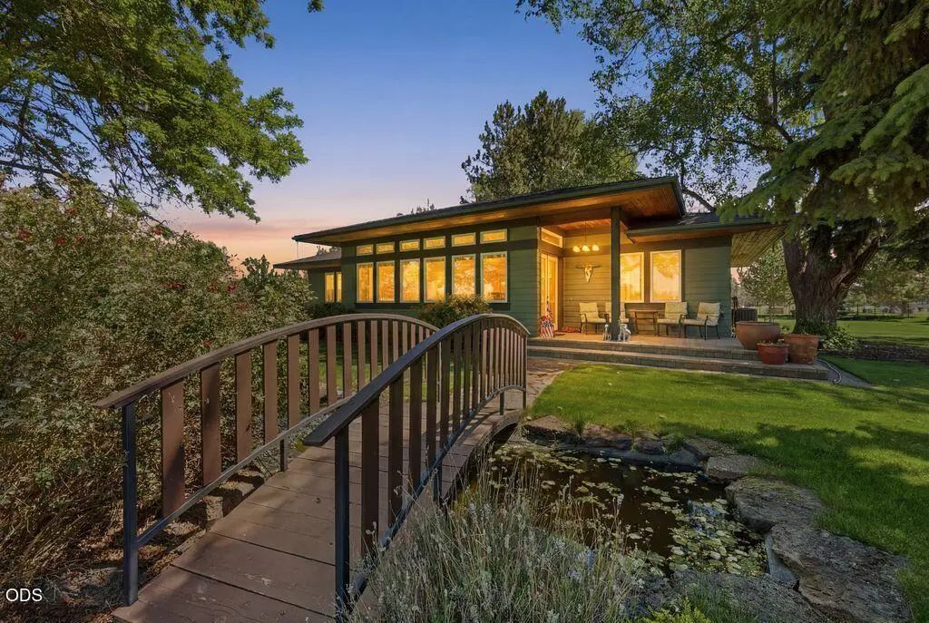 6967 Sw Quarry Avenue, Redmond