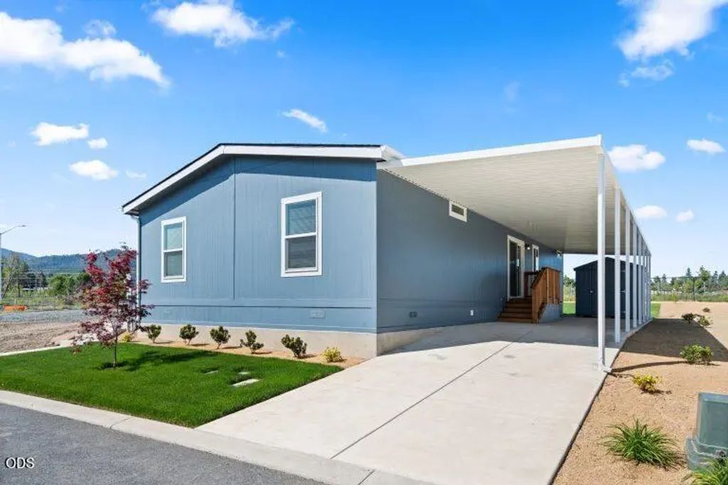 300 Luman Road 146, Phoenix