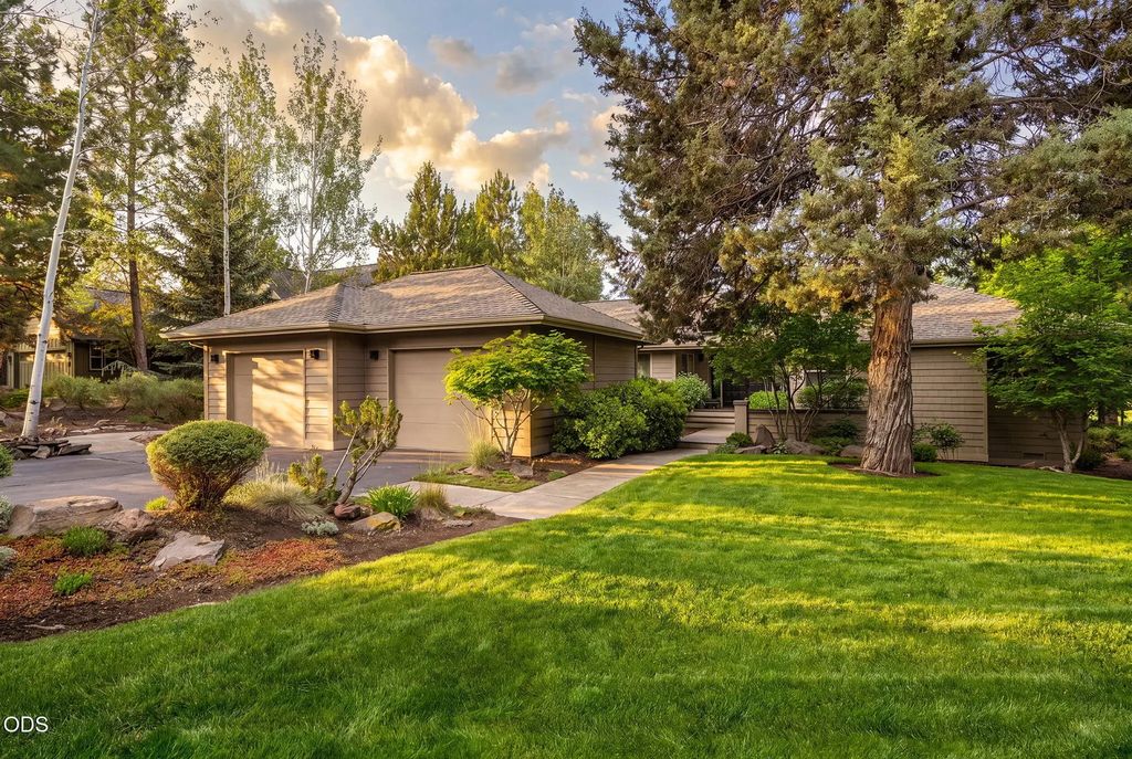 2767 Nw Champion Circle, Bend