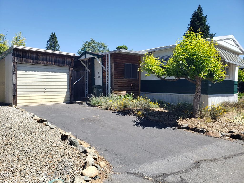 222 Ollis Road Unit 25, Cave Junction