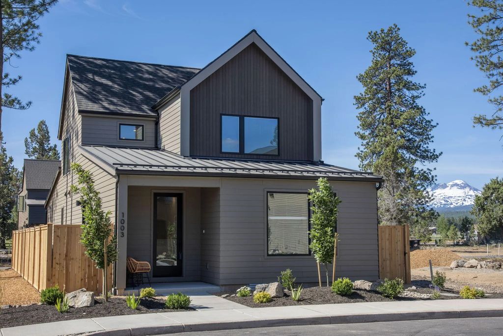 1043 W Linda Avenue Lot 39, Sisters
