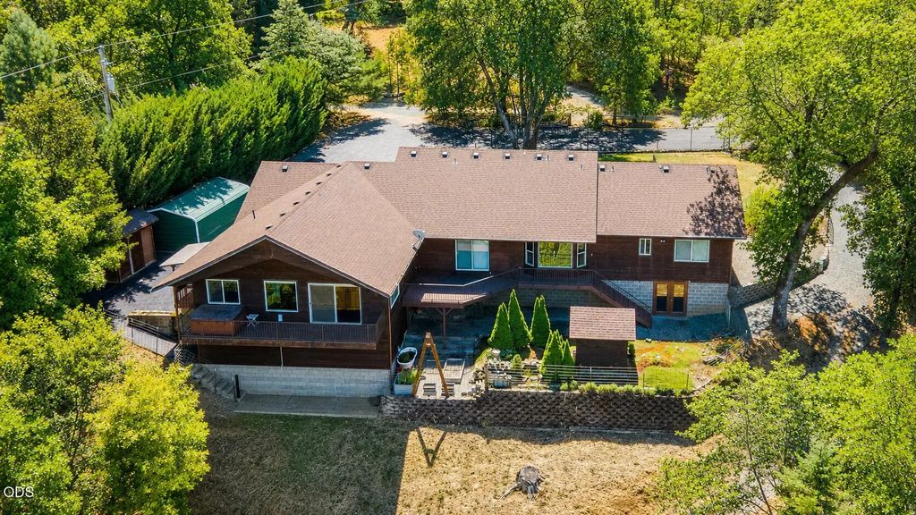 410 Lancelot Lane, Merlin