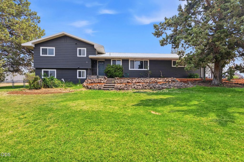 304 Se Crestview Lane, Madras