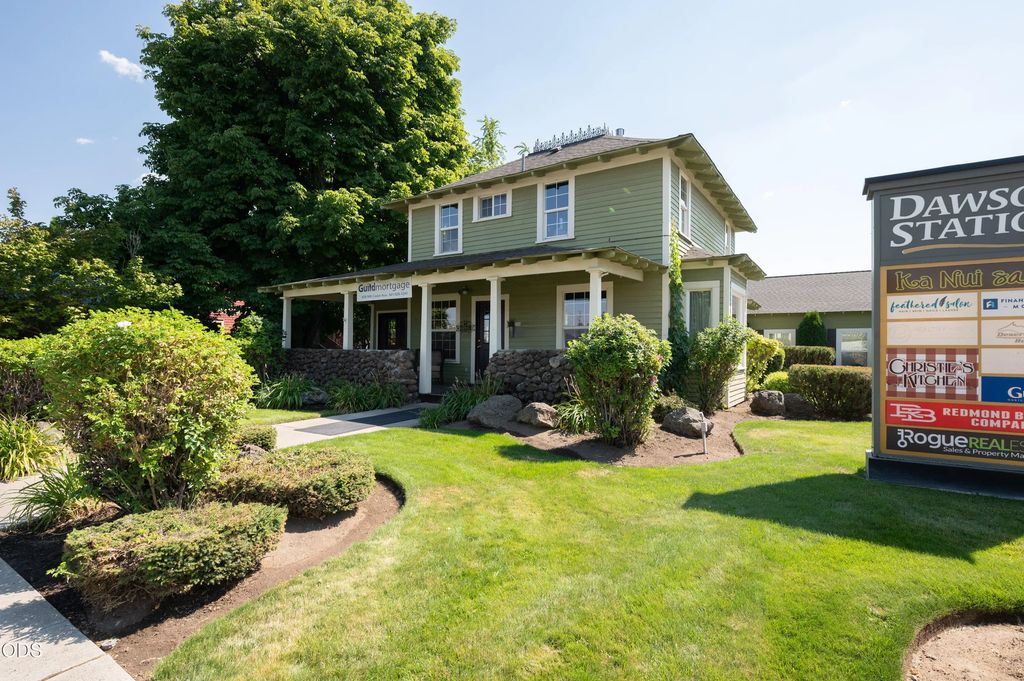 636 Nw Cedar Avenue, Redmond