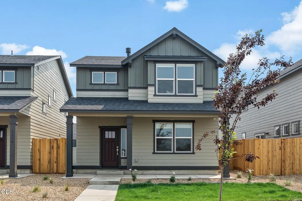 3366 Nw 7th Street, Redmond