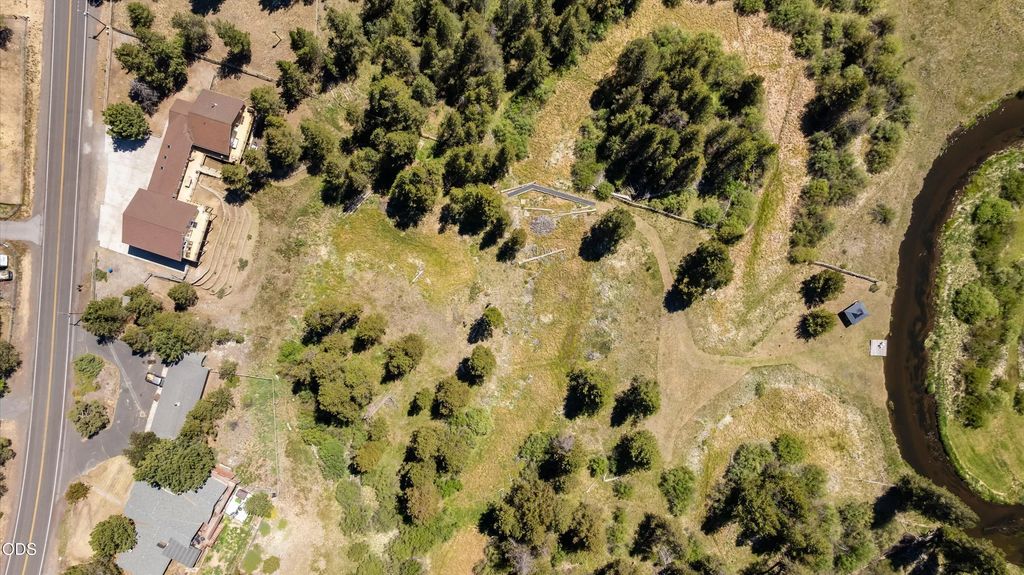 53345 Riverview Drive, La Pine