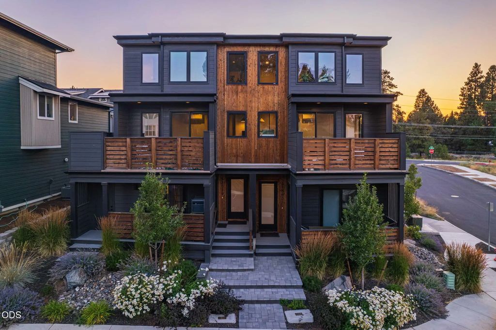 61579 Sw Riverwalk Lane, Bend