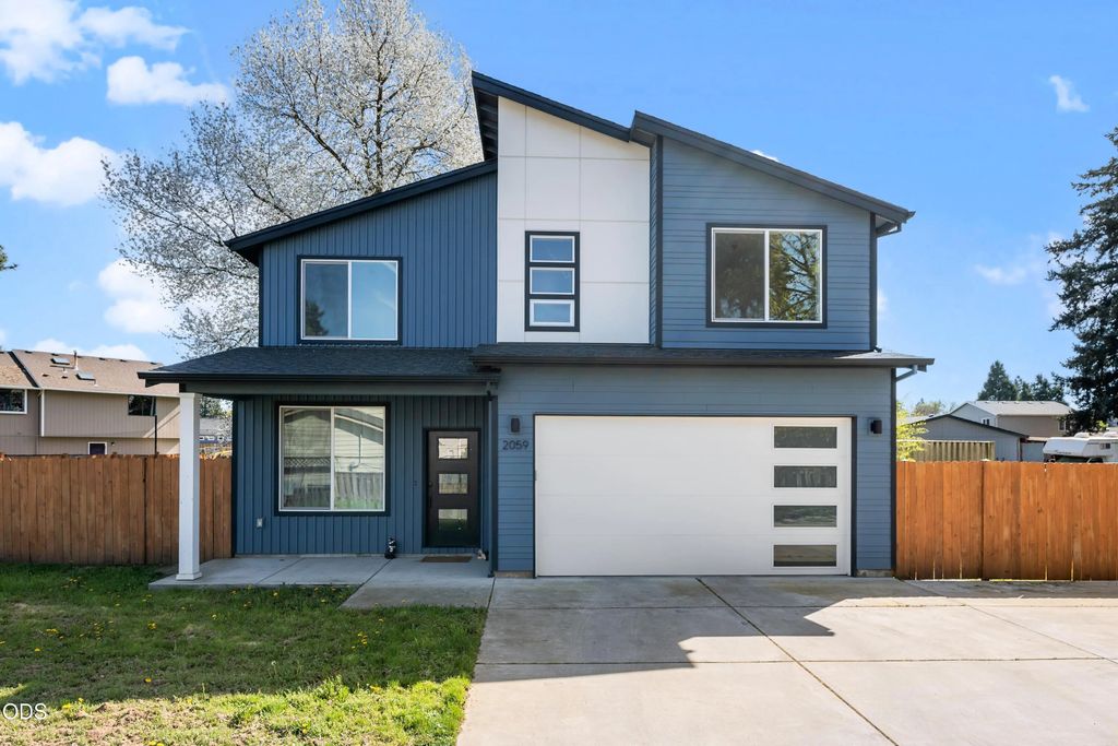 2059 Se 176th Avenue, Portland