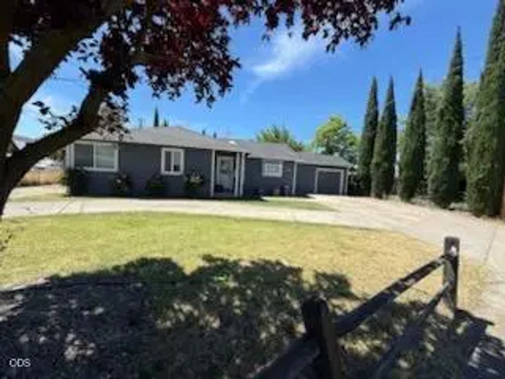 2695 Merriman Road, Medford