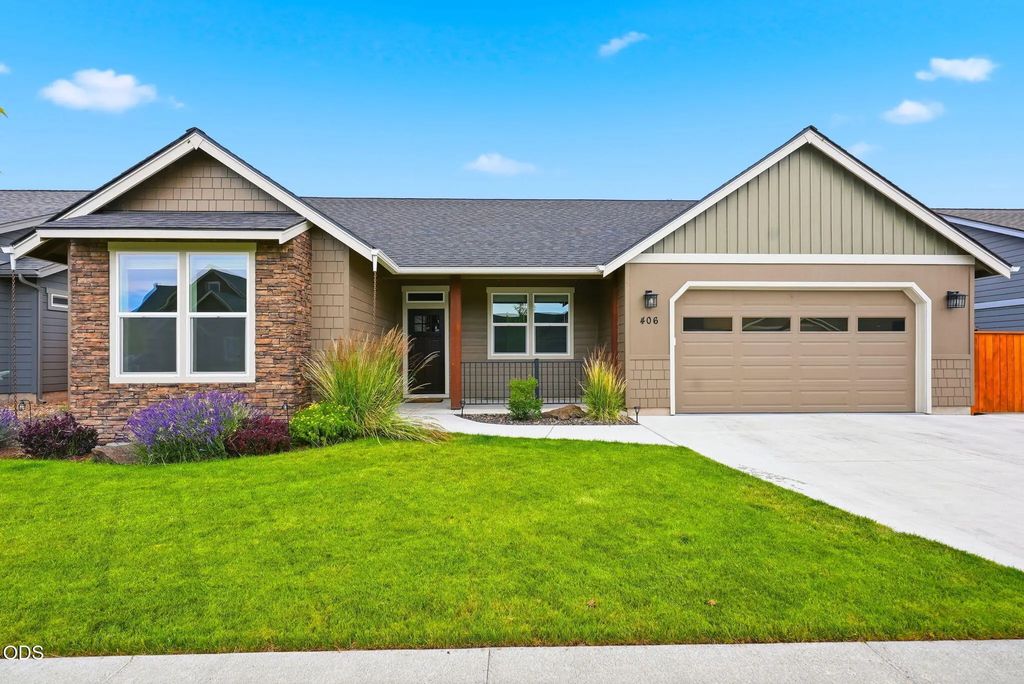 406 Se Sumner Drive, Prineville