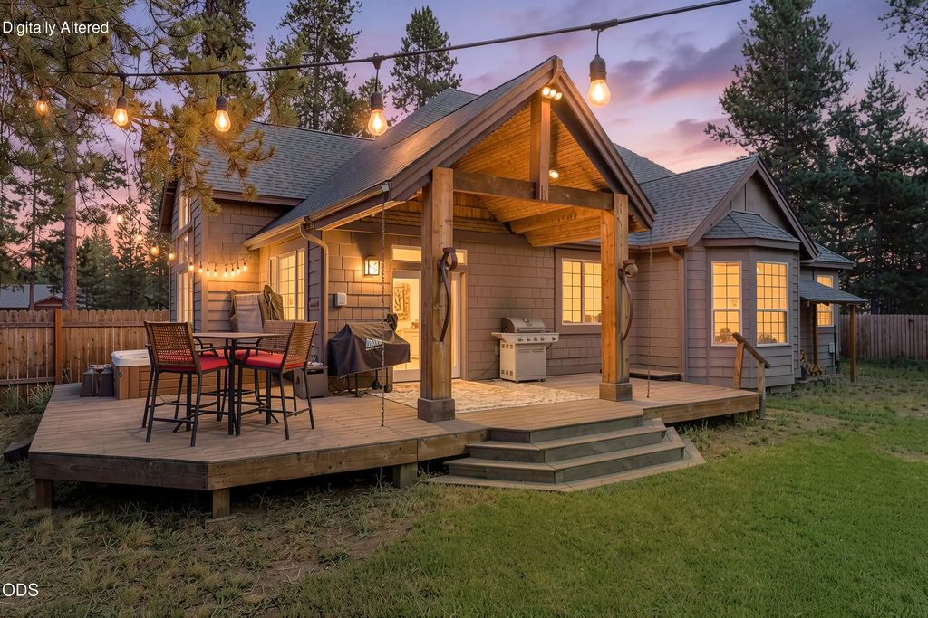 17169 Kingsburg Road, Bend