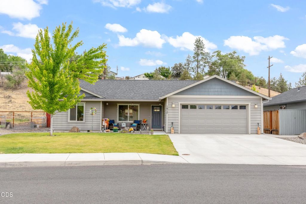1017 Ne Crista Court, Prineville