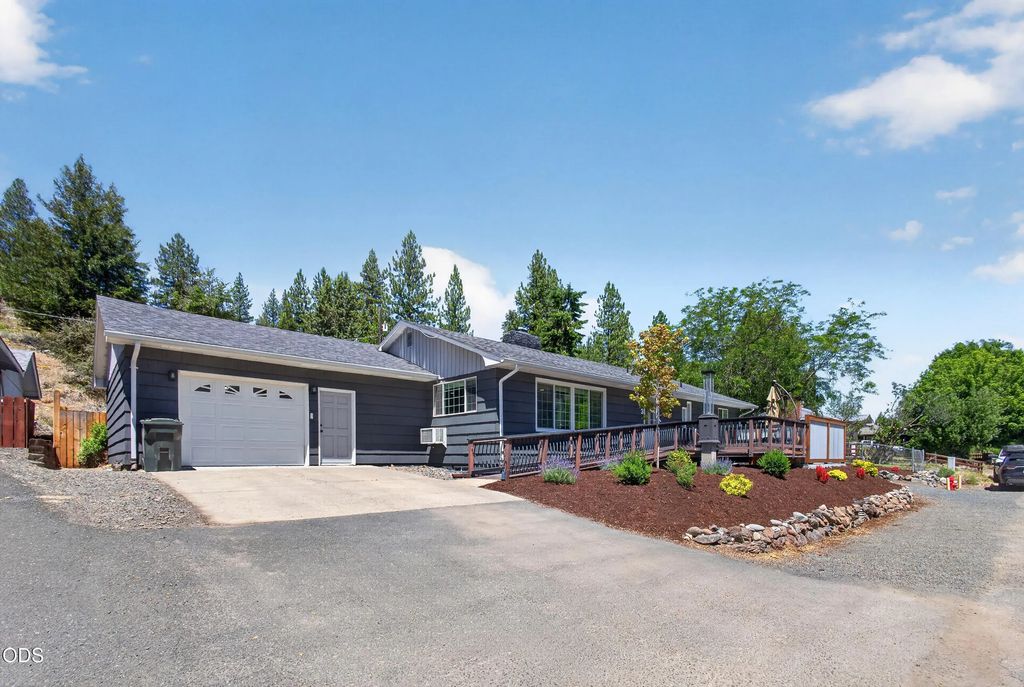 203 N Humbolt Street, Canyon City