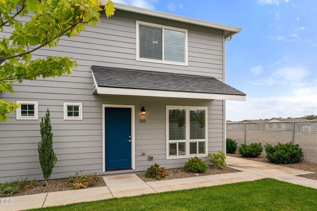 185 Northridge Terrace, Medford