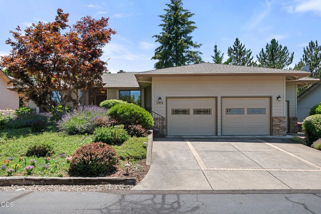 2474 Senate Way, Medford