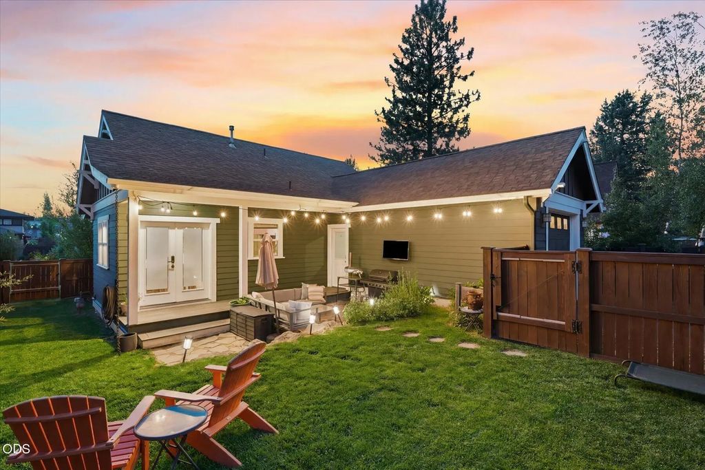 1236 Nw Mount Washington Drive, Bend
