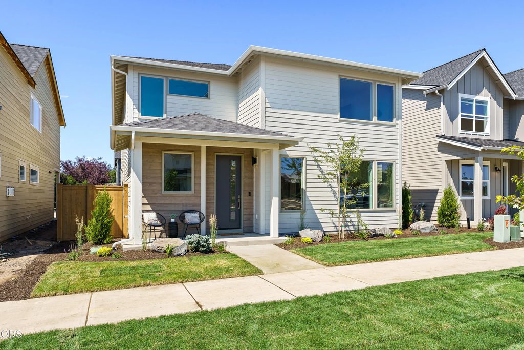 21169 Ne Beall Drive #12, Bend
