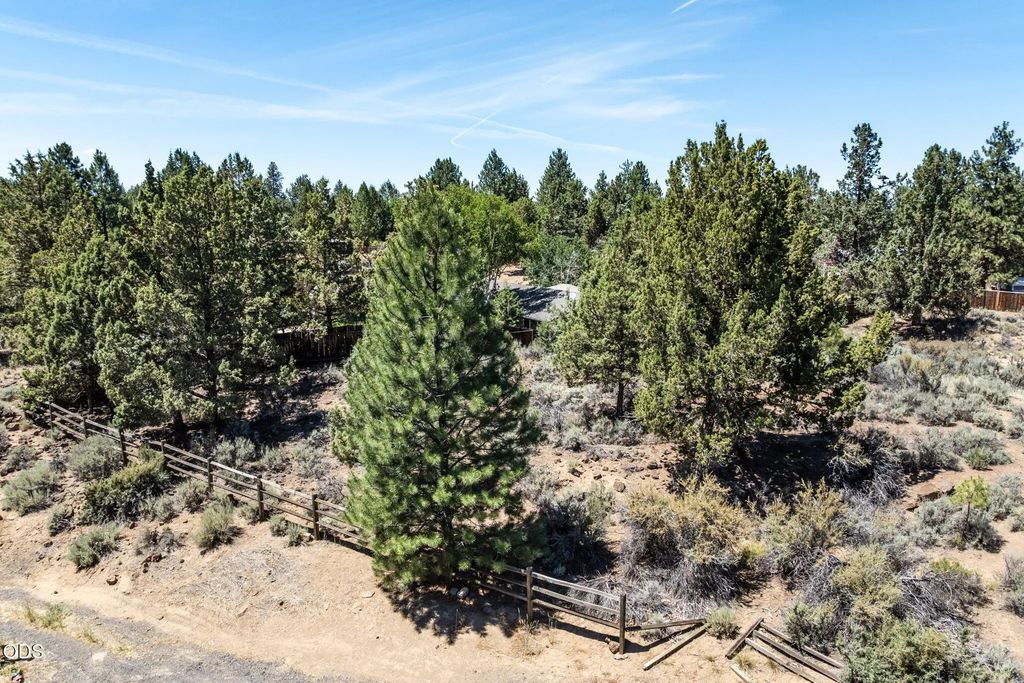 20874 Greenmont Drive, Bend